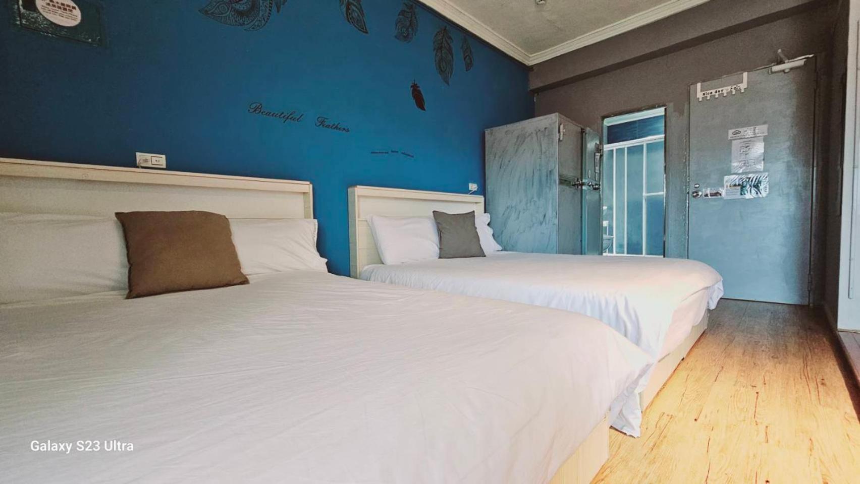 Luzhu 羅里濱海輕旅 Rory Hostel מראה חיצוני תמונה