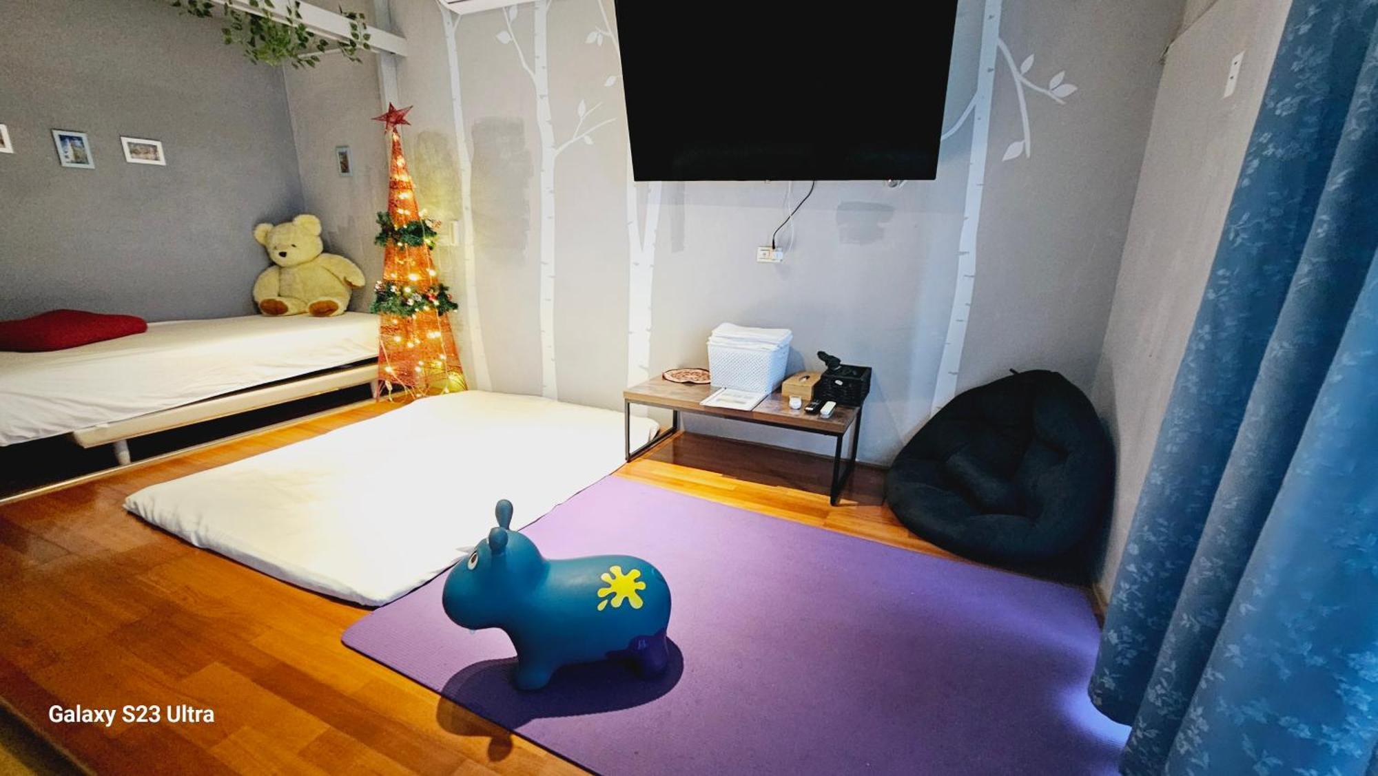 Luzhu 羅里濱海輕旅 Rory Hostel מראה חיצוני תמונה