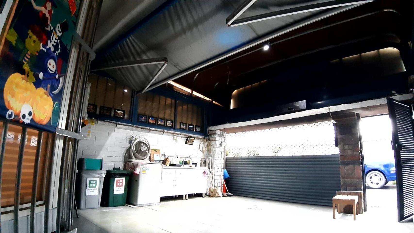 Luzhu 羅里濱海輕旅 Rory Hostel מראה חיצוני תמונה